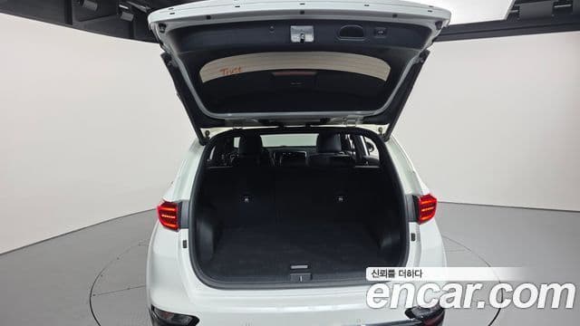 Kia Sportage The Bold 2021 — ფოტო 20/20