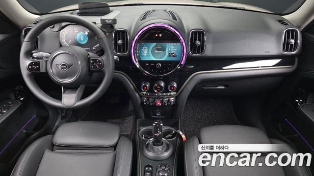 Mini Cooper Countryman 2022 — ფოტო 15/20