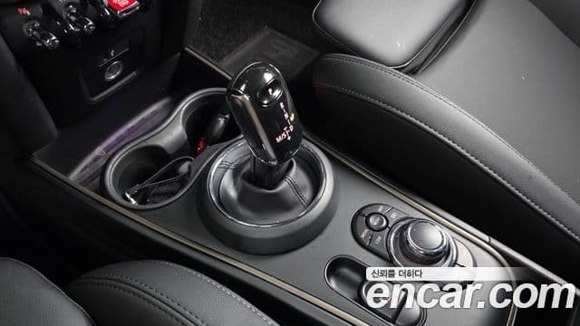 Mini Cooper Countryman 2022 — ფოტო 13/20