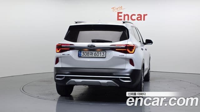 Kia Seltos 2019 — ფოტო 4/20