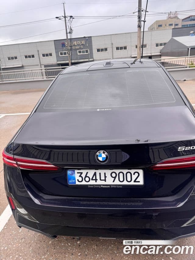 BMW 5 Series 2026 — Şəkil 4/7