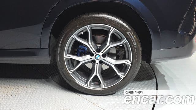 BMW X6 2022 — ფოტო 3/32