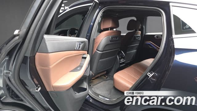 BMW X6 2022 — ფოტო 11/32