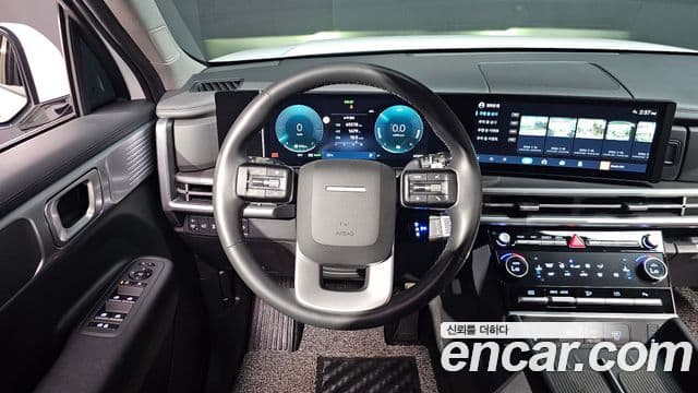 Hyundai Santa Fe 2024 — ფოტო 13/20