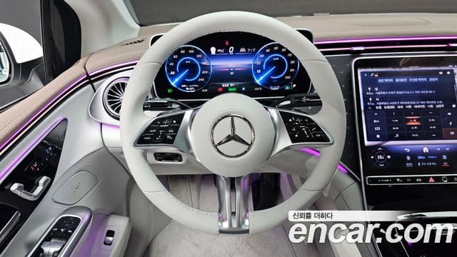 Mercedes-Benz EQE 2026 — ფოტო 24/32
