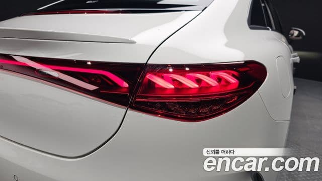 Mercedes-Benz EQE 2026 — ფოტო 3/32