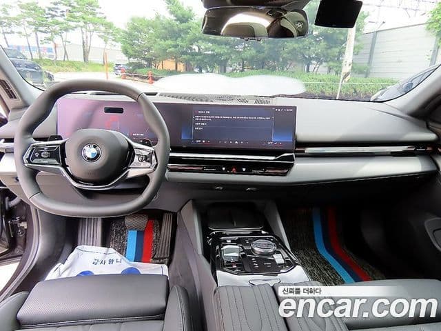 BMW 5 Series 2024 — ფოტო 10/20