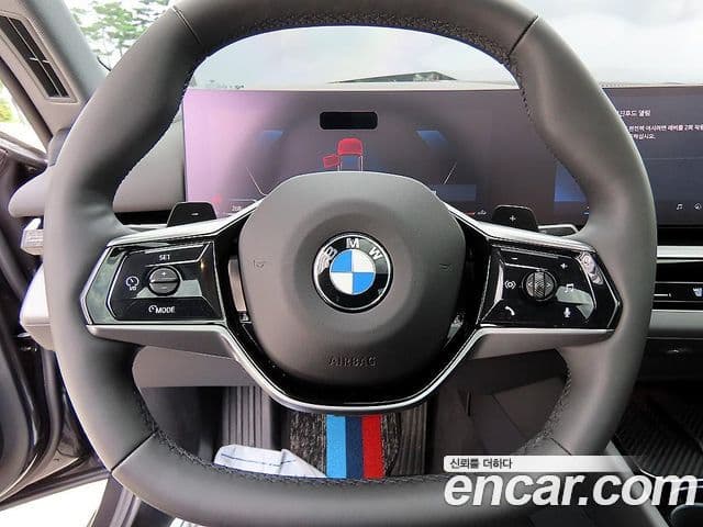 BMW 5 Series 2024 — ფოტო 6/20