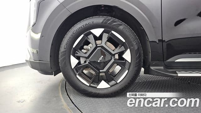 Kia Carnival 2025 — ფოტო 5/20