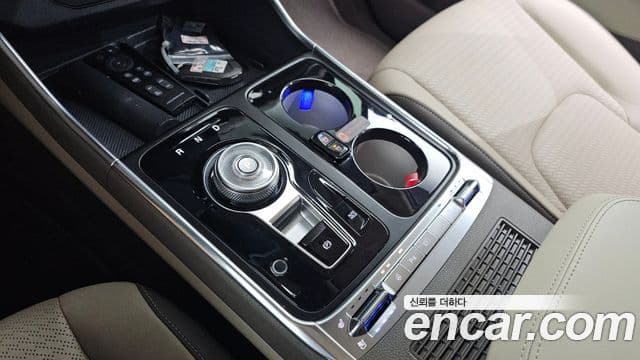 Kia Carnival 2025 — ფოტო 9/20