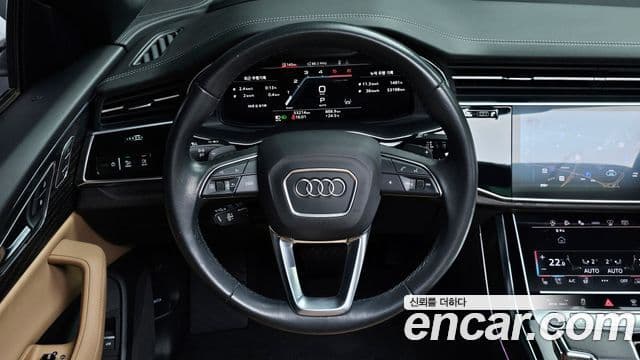 Audi Q8 2023 — ფოტო 12/20
