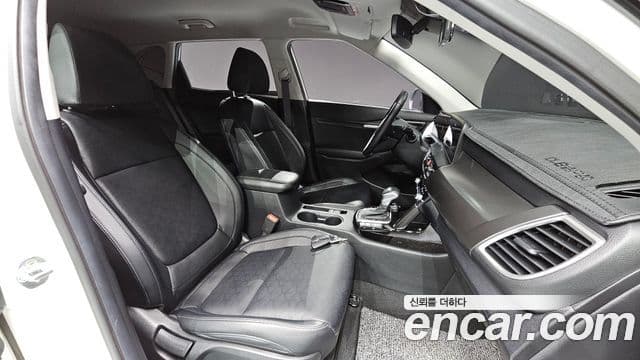 Kia Seltos 2022 — Şəkil 10/20
