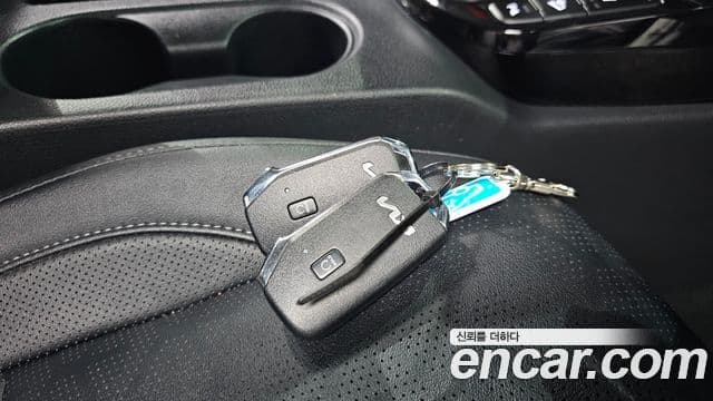 Kia Seltos 2022 — Şəkil 20/20