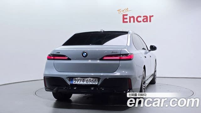 BMW 7 Series 2026 — ფოტო 4/20
