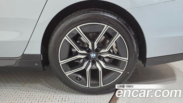 BMW 7 Series 2026 — Photo 30/33
