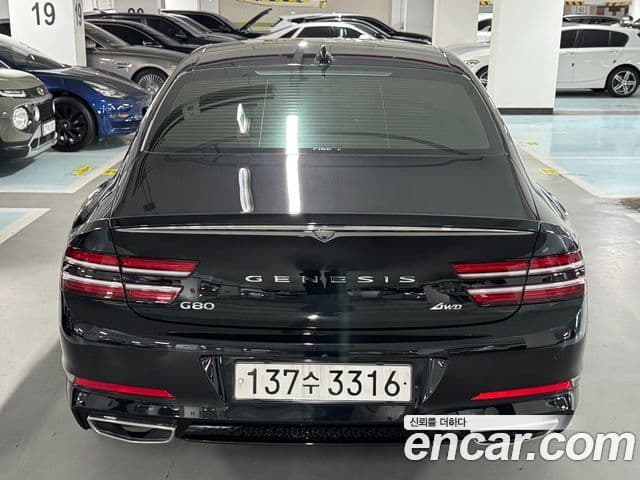 Genesis Electrified G80 2020 — ფოტო 3/20