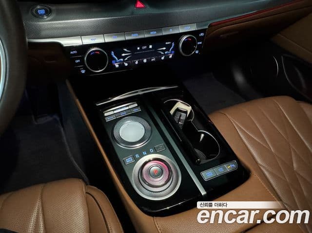 Genesis Electrified G80 2020 — ფოტო 12/20