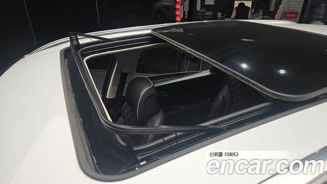Genesis GV80 2023 — Şəkil 19/20
