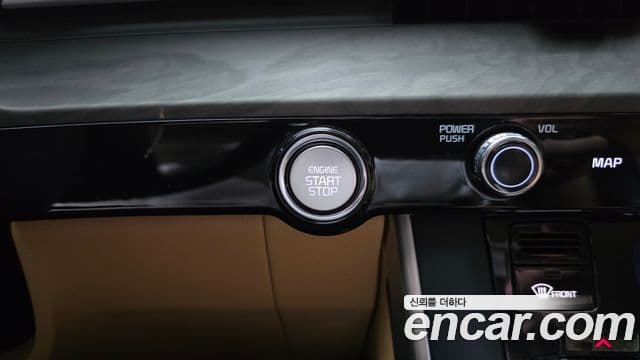 Kia Carnival 2022 — Фото 17/20