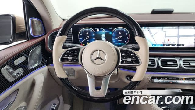 Mercedes-Benz GLS-Class 2023 — Фото 13/20