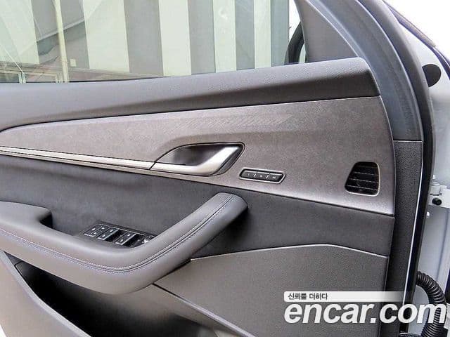 Renault Samsung Grand Koleos 2024 — Фото 11/20