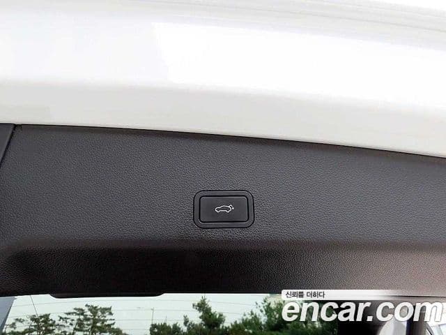 Renault Samsung Grand Koleos 2024 — Фото 17/20