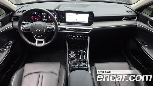 Kia K5 2023 — Şəkil 7/20