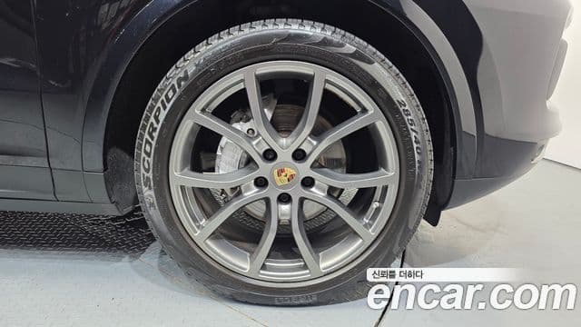 Porsche Cayenne 2020 — Şəkil 5/20