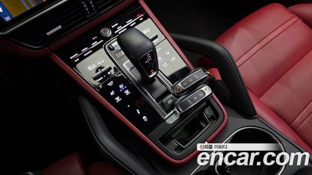 Porsche Cayenne 2020 — Şəkil 9/20