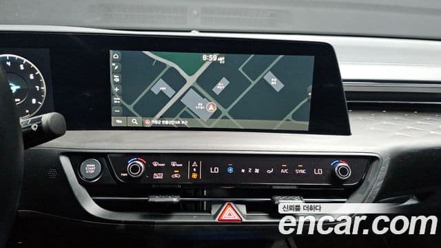 Kia K8 2023 — Şəkil 16/20