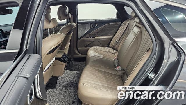 Kia K8 2021 — Şəkil 12/20