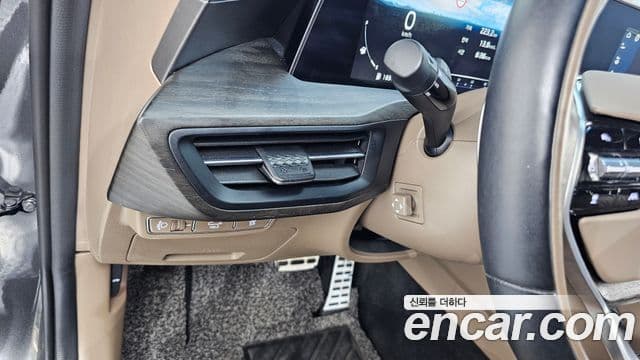 Kia K8 2021 — Şəkil 17/20