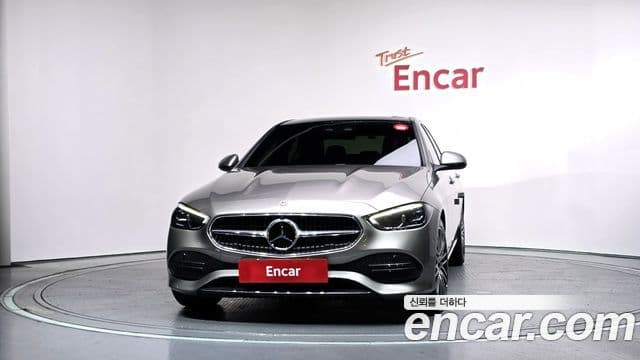 Mercedes-Benz C-Class 2024 — ფოტო 3/20