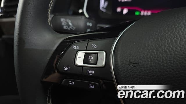 Volkswagen Jetta 2021 — Şəkil 15/20