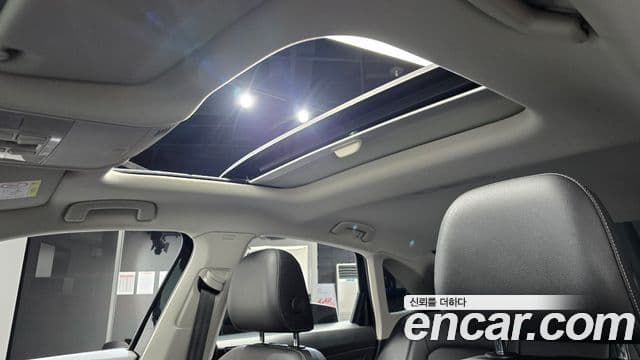 Volkswagen Jetta 2021 — Şəkil 16/20