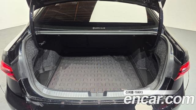 Volkswagen Jetta 2021 — Şəkil 17/20