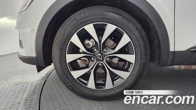 Renault Samsung XM3 2022 — ფოტო 4/20