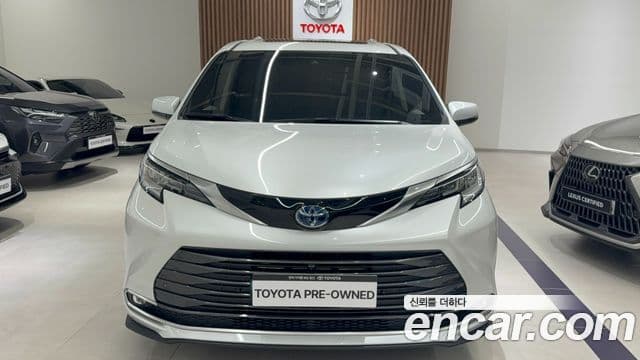 Toyota Sienna 2023 — Şəkil 11/14