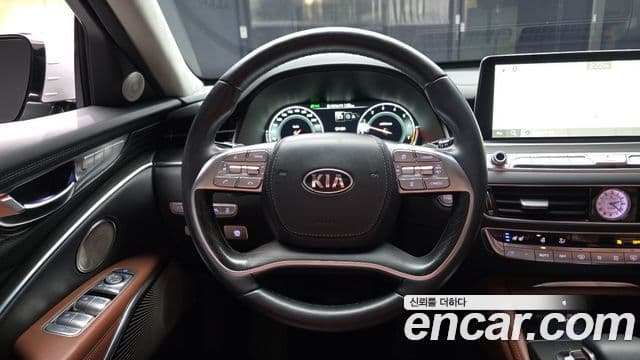 Kia The K9 2018 — Фото 13/20