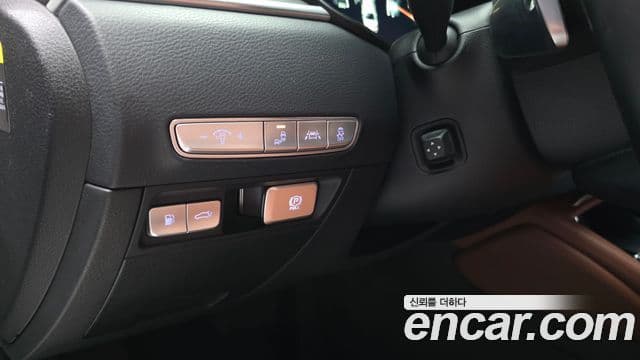 Kia The K9 2018 — Şəkil 12/36