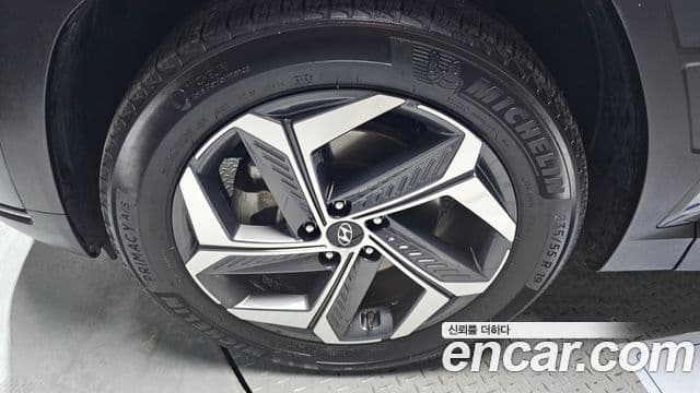Hyundai The New Tucson 2021 — ფოტო 5/20
