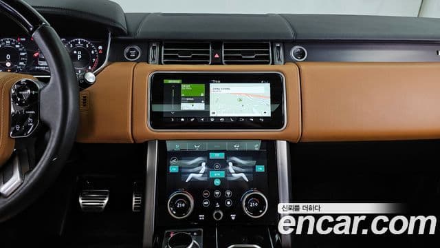 Land Rover Range Rover 2021 — Фото 14/20