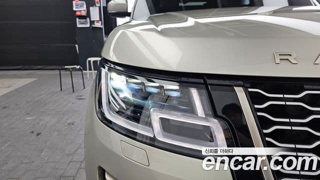Land Rover Range Rover 2021 — Şəkil 25/38