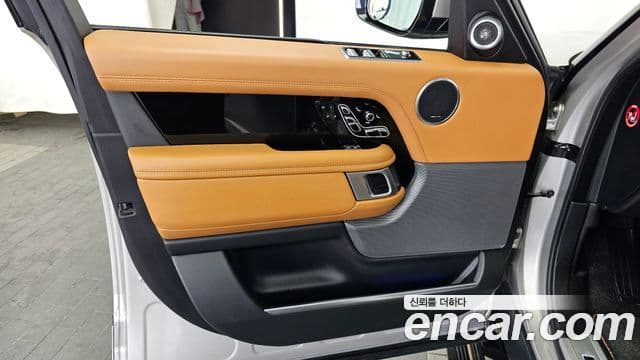 Land Rover Range Rover 2021 — Şəkil 27/38