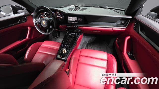 Porsche 911 2023 — Şəkil 7/20