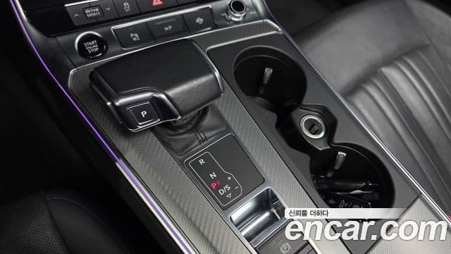 Audi A6 2022 — Şəkil 9/20