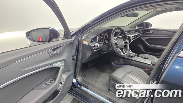 Audi A6 2022 — Şəkil 10/20