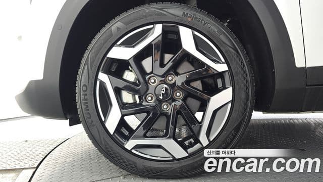 Kia Seltos 2024 — Şəkil 5/20