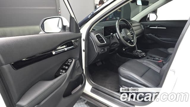 Kia Seltos 2024 — Şəkil 10/20