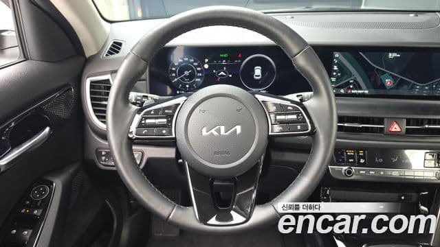 Kia Seltos 2024 — Şəkil 15/20